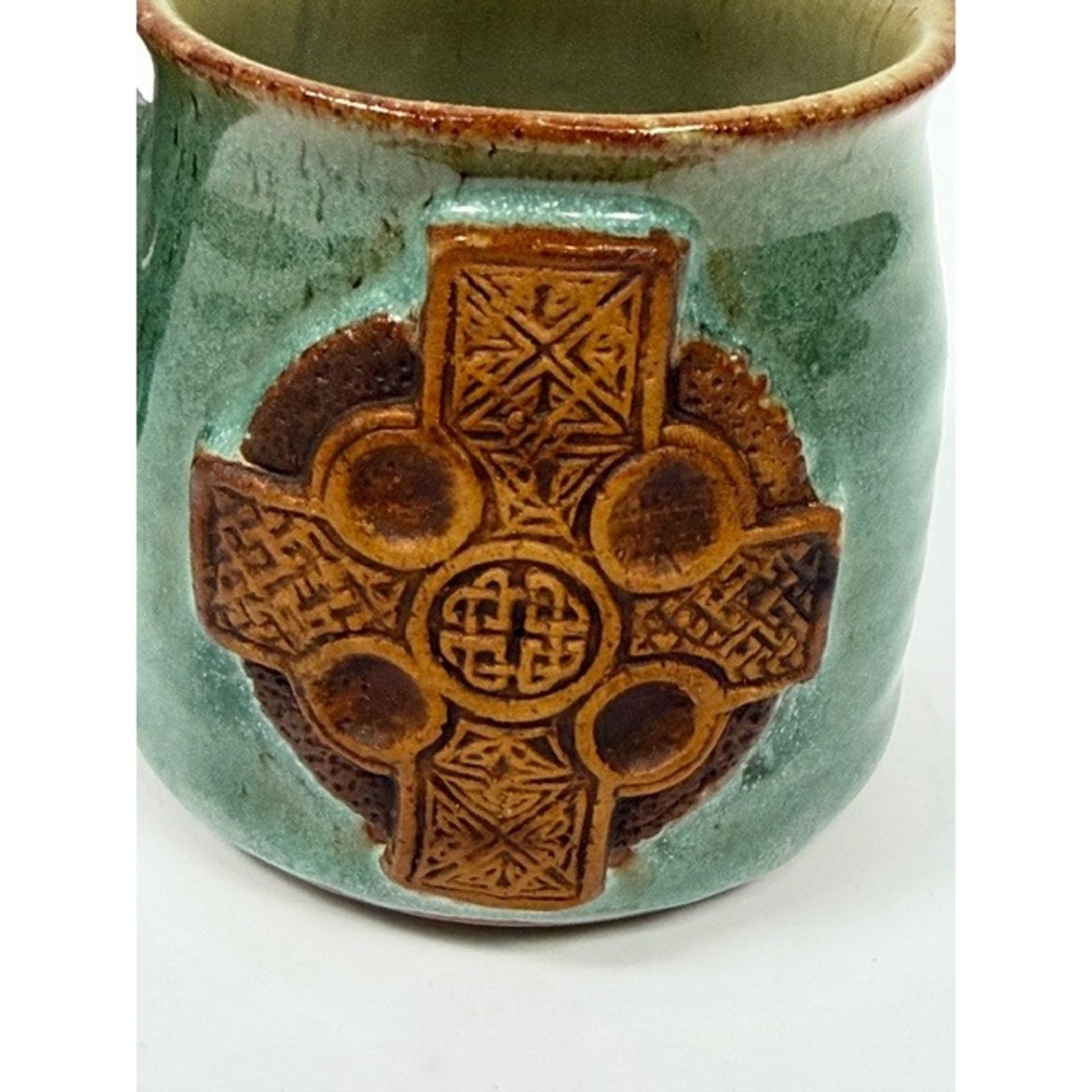 Vintage Stonebridge Pottery handmade glazed Celtic Cross Mug 12oz